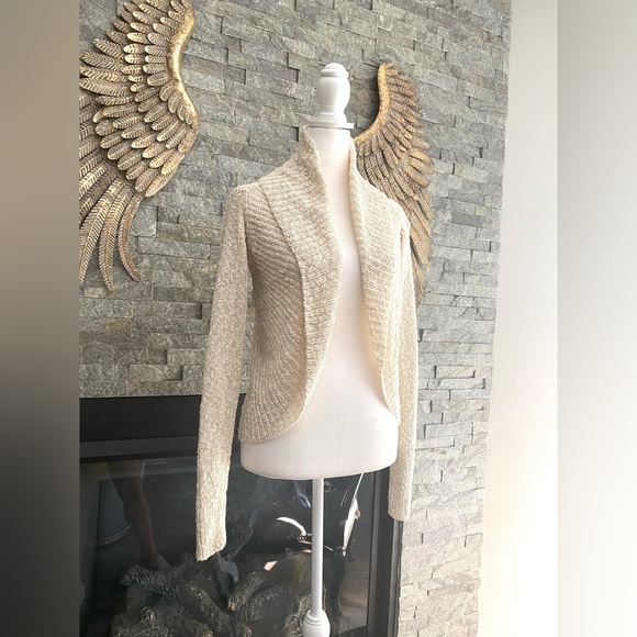 White House Black Market Textured Cardigan Shrug - Picture 2 of 8